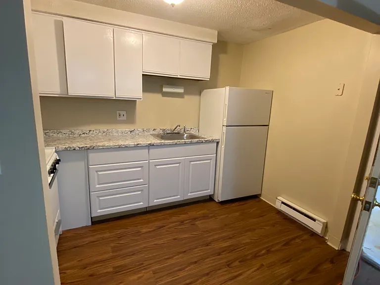 6347 Robinson Rd — Photo 2