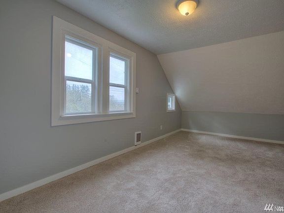 3rd image of 5206 66th Ave E