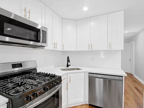 3rd image of 1898 E 51st St