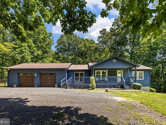 3rd image of 247 Bootons Ln