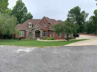 117 Pinnacle Ln, Eddyville, KY 42038