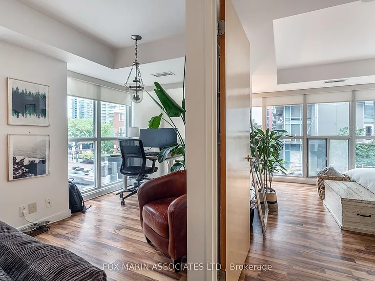1005 King St W #207 — Photo 17