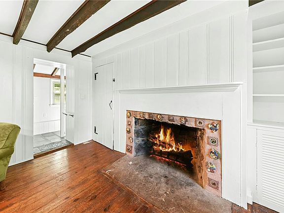 5th image of 90 Turkey Ln