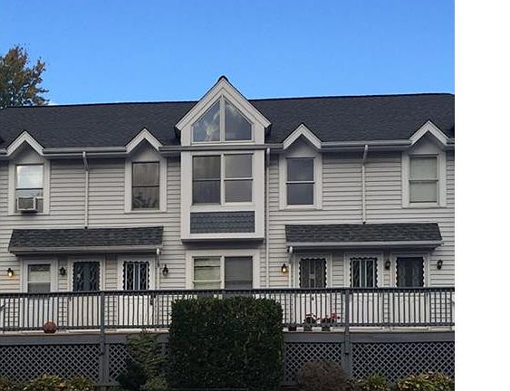 2nd image of 34 Glenwood Ave #202