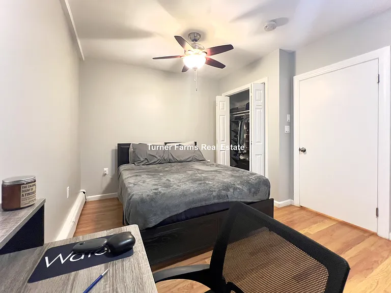 29 Lambert St #1L — Photo 13
