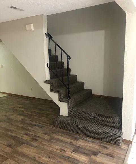 203 NE Greystone Dr #203 — Photo 6