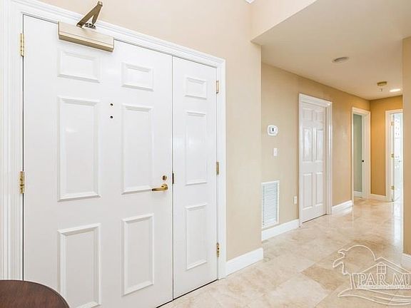 4th image of 1700 Scenic Hwy APT 401