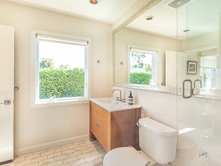 313 Point San Pedro Rd — Photo 39