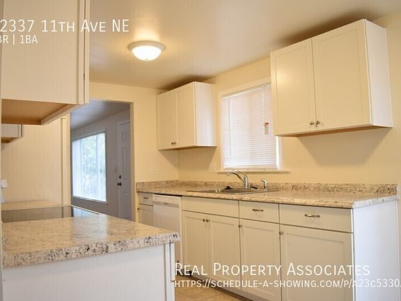 5th image of 12337 11th Ave NE