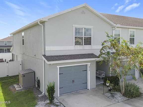 5th image of 2935 Fieldwood Cir