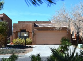 2172 Black Willow Dr NE, Albuquerque, NM 87122