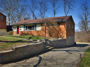 808 Sweetleaf Dr, Monroeville, PA