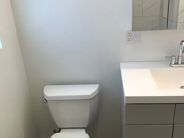 4936 N Western Ave APT 2, Chicago, IL 60625