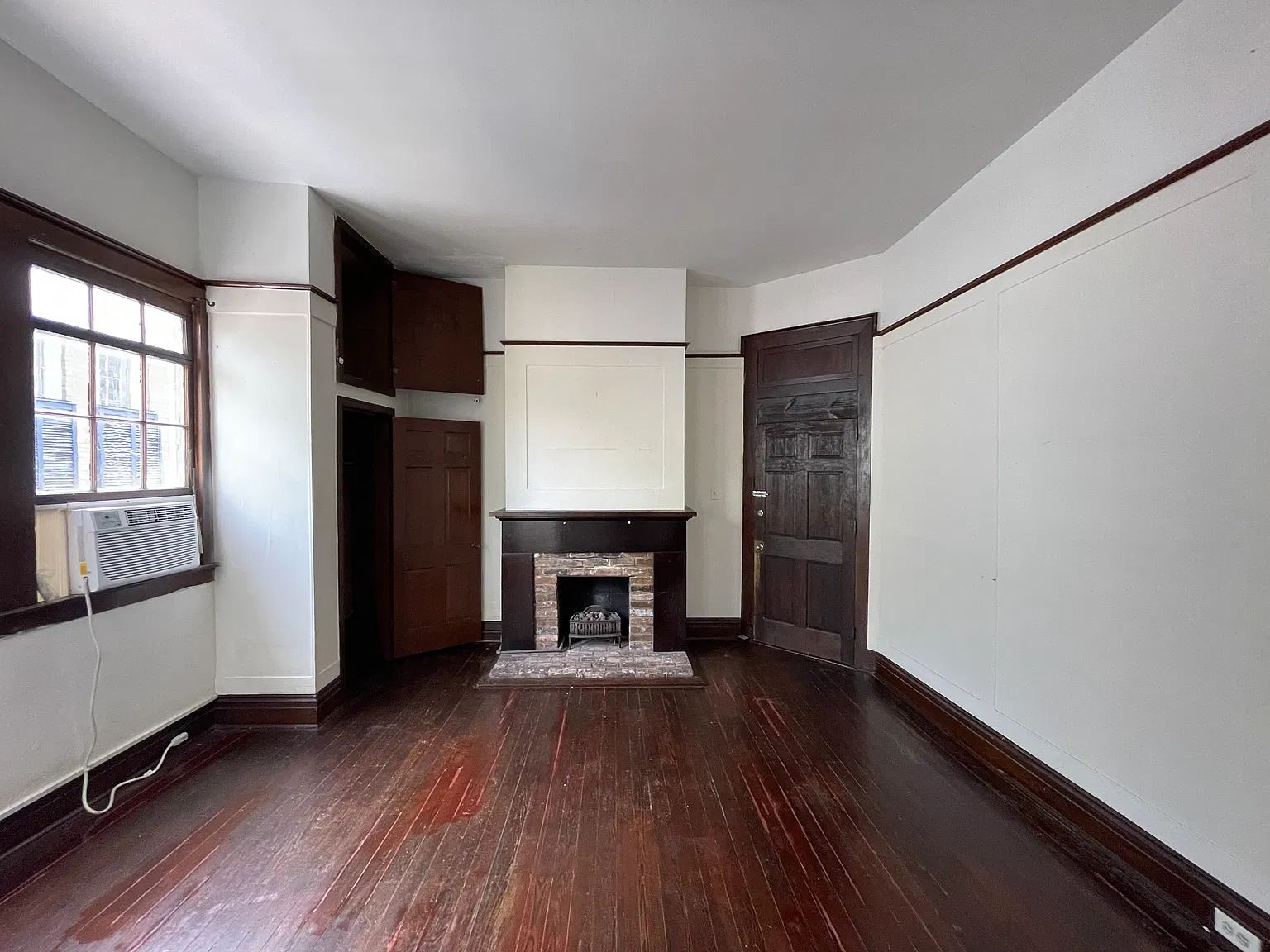 Studio, 550 sqft, $1,125 — Photo 1