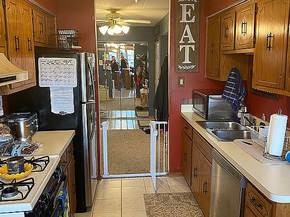 3rd image of 5024 Circle Ct APT 1003