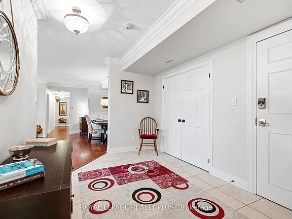 3rd image of 390 Upper Middle Rd E #305