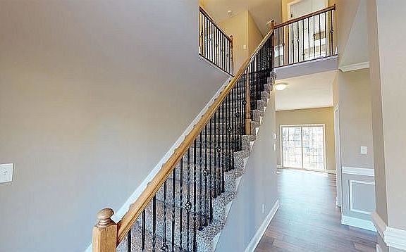 5th image of 220 Liam Ct