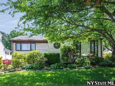 55 Branch Ave, Freeport, NY, 11520
