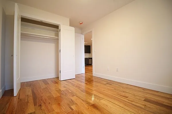 Rented by Nooklyn NYC LLC | media 2