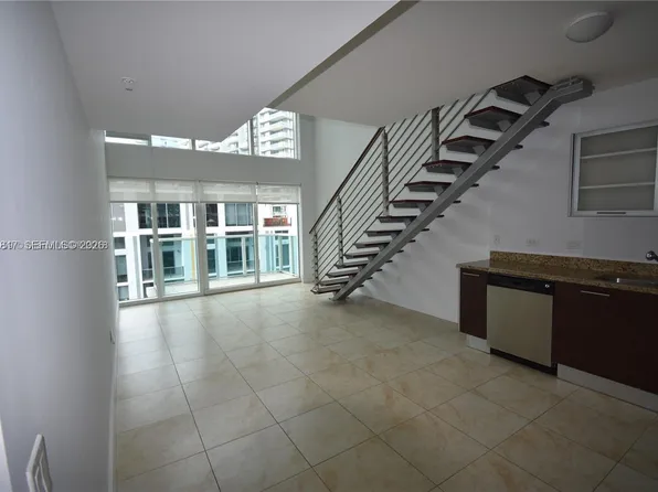 41 SE 5th St, Miami, FL
