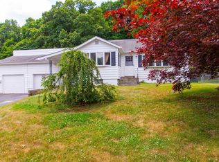 130 Cavo Dr, Poughkeepsie, NY 12603