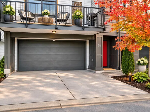 17555 57a Ave #64, Surrey, BC V3S 7V2