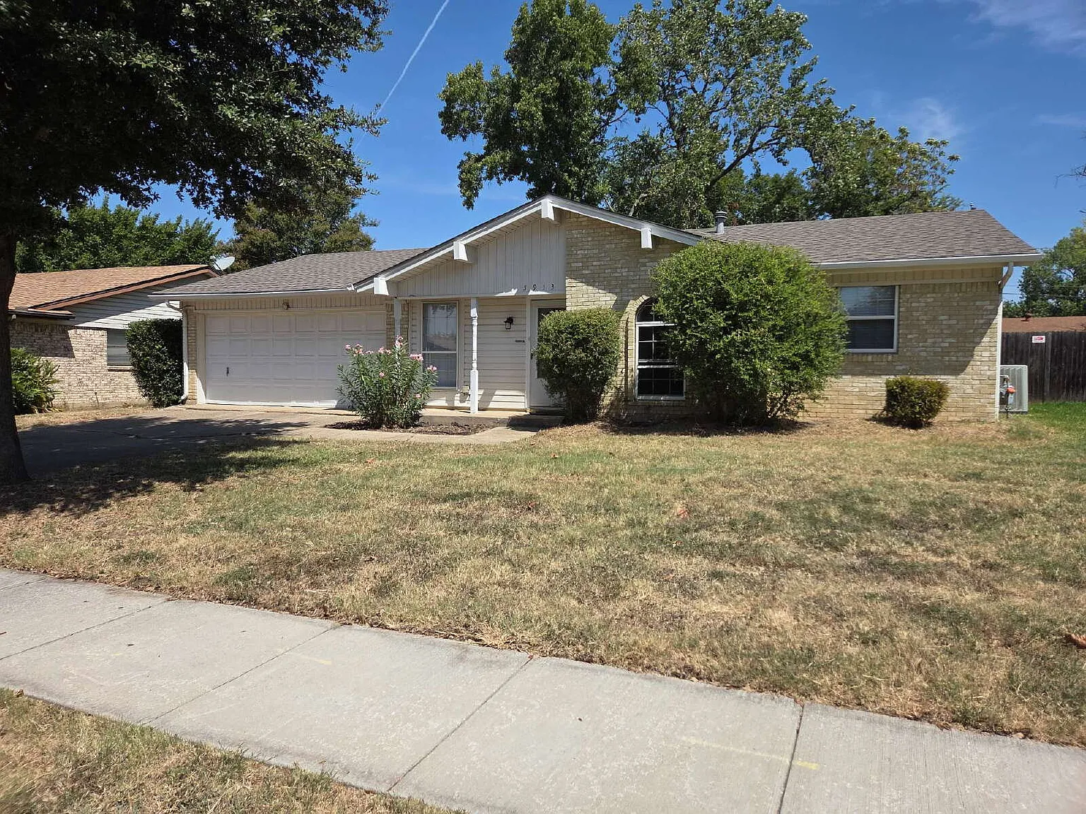 3 bed, 2.0 bath, $1,895 — Photo 1