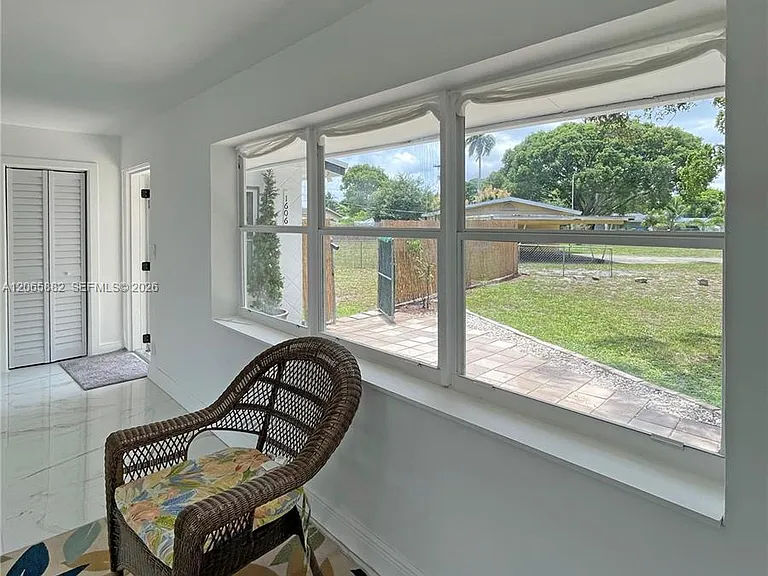 1606 NW 12th Ave — Photo 26