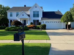 42 Old Post Rd, Lancaster, NY 14086