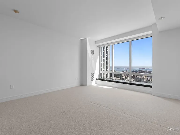 765 Market St #33H — Photo 7