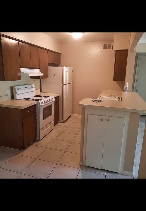 1st image of 5925 E 33rd Ct