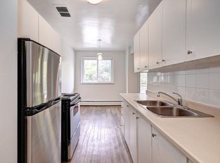 Dolph Street Apartments, Cambridge, ON N3H 2C2