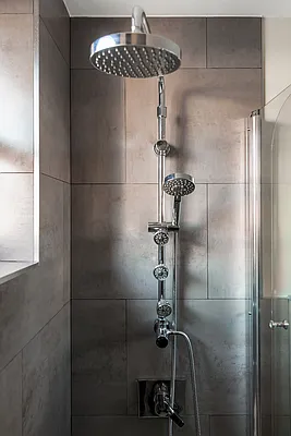 Sold by Douglas Elliman | media 25