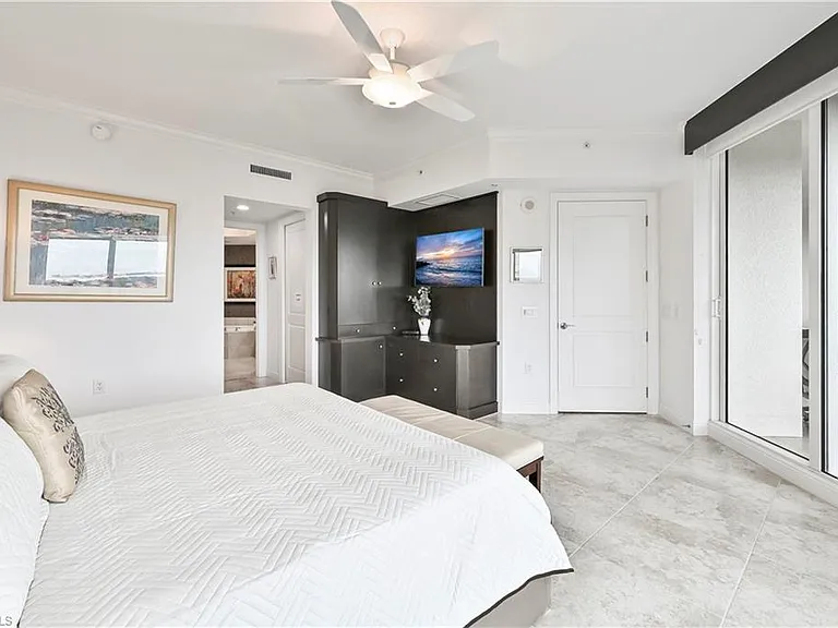 23850 Via Italia Cir #404 — Photo 25