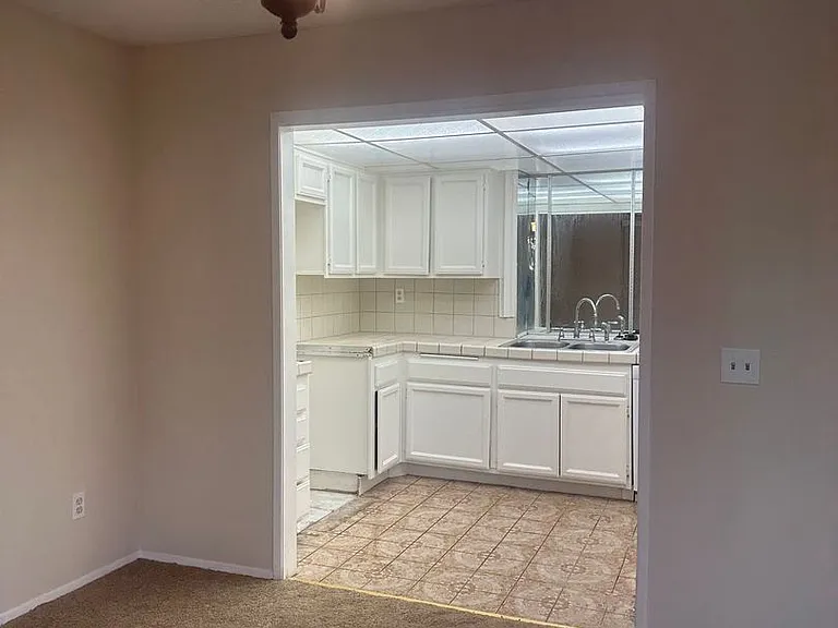 14430 Pickwick Ln — Photo 23