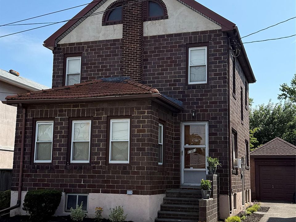 1st image of 1303 139th Street