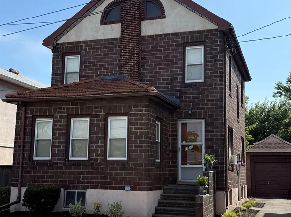 1303 139th Street, Whitestone, NY 11357