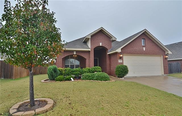 1st image of 4705 Oakview Dr