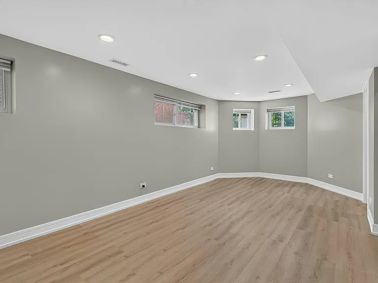 3622 W Franklin Blvd #GARDEN — Photo 11