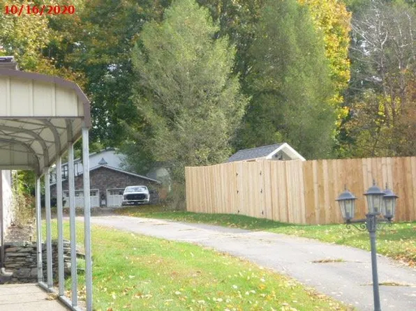 64 Kachinka Hollow Rd, Berwick, PA 18603