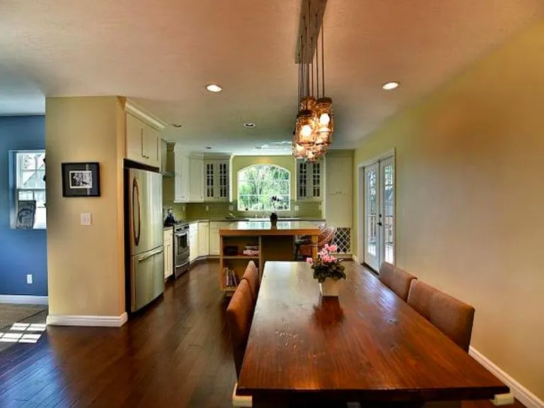 3204 S 1575 E — Photo 7