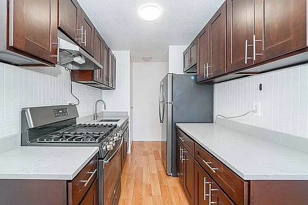 Rented by Modern Spaces | media 30