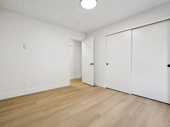 5th image of 7714 196th St SW #102