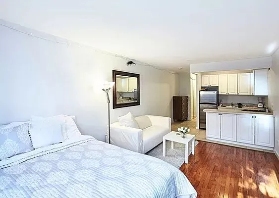 Rented by Canvas Property Group | media 9