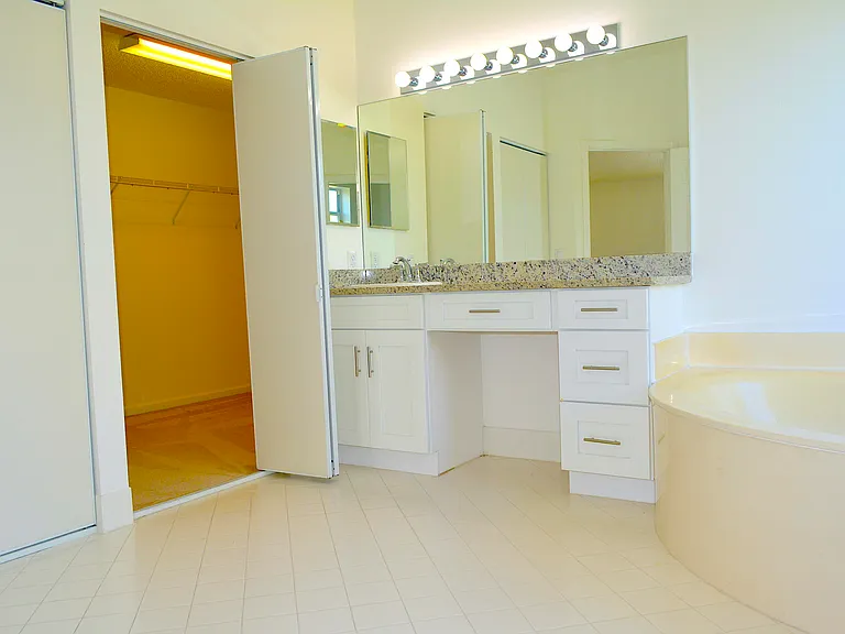 3003 Caffia Way — Photo 16