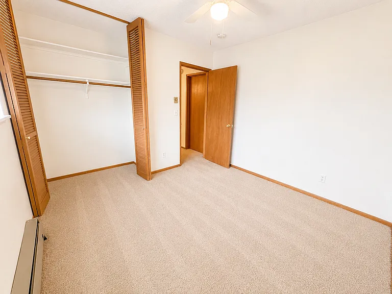 Pl T Washington Street 6-Plex (Glc-001-W) — Photo 15