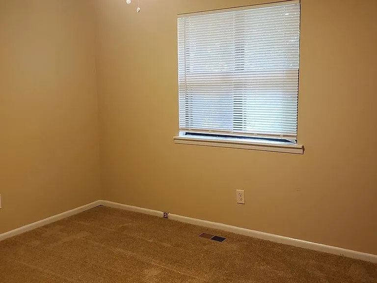 4832 Timber Ridge Dr — Photo 13