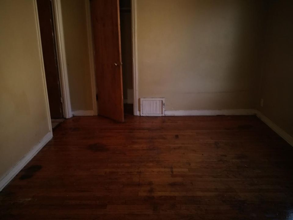 1st image of 2307 Auburn St