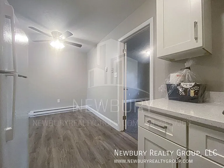 49 Sunbury Est — Photo 9