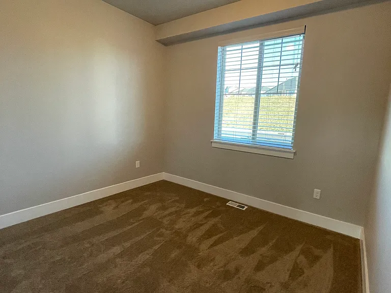 1252 NW Terre View Dr — Photo 23